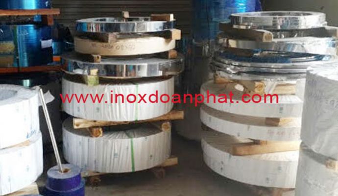 Xẻ băng inox