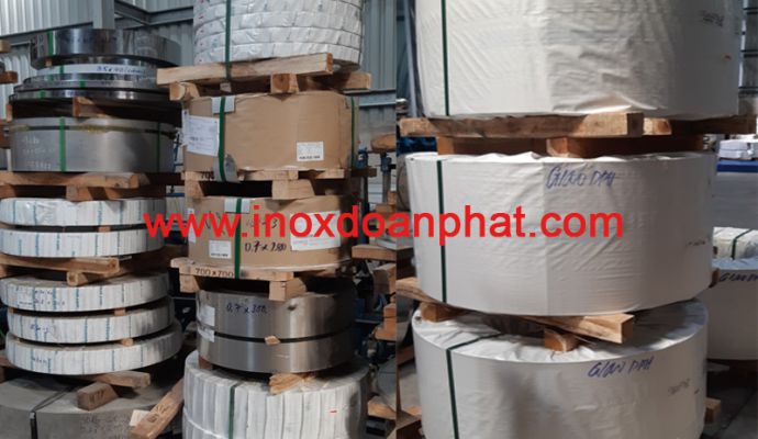 Xẻ băng inox